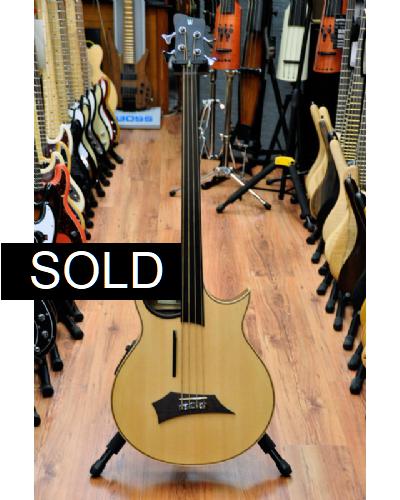 Warwick Alien Fretless